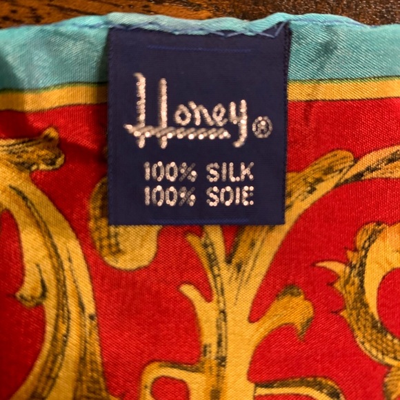 Vintage Honey Japan - 100% Silk Scarf - Picture 2 of 4